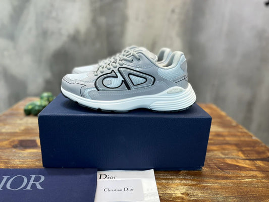DIOR SNEAKER