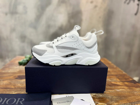 DIOR SNEAKER