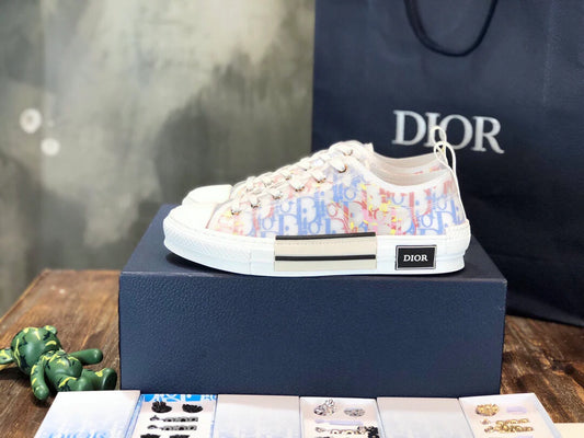 DIOR SNEAKER