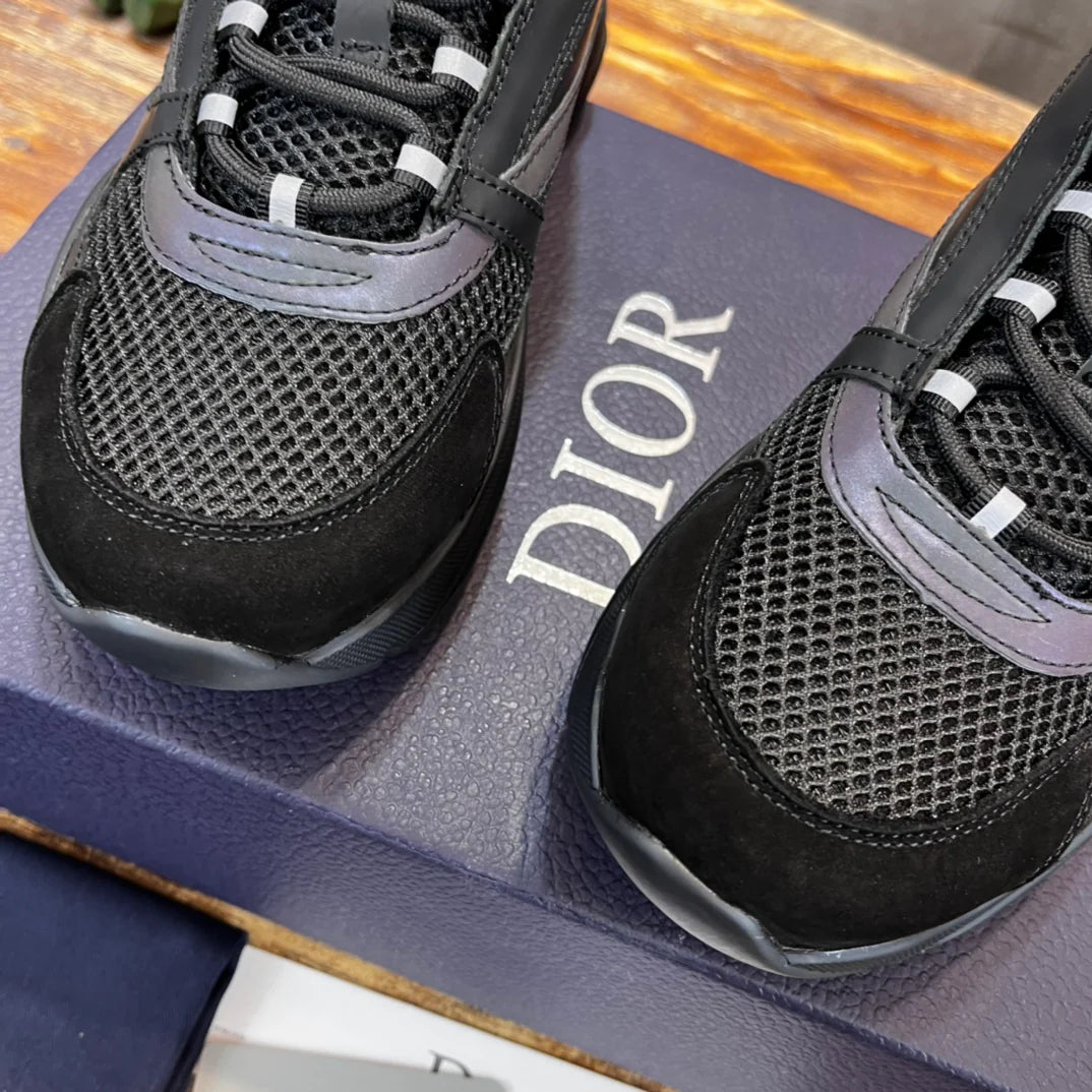DIOR SNEAKER