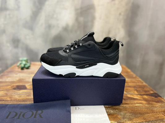 DIOR SNEAKER