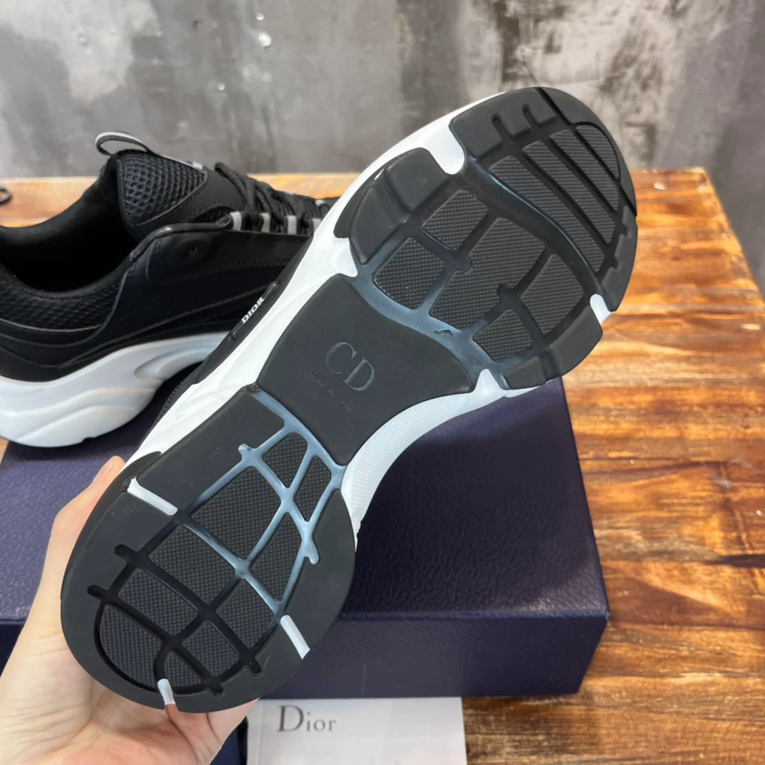 DIOR SNEAKER