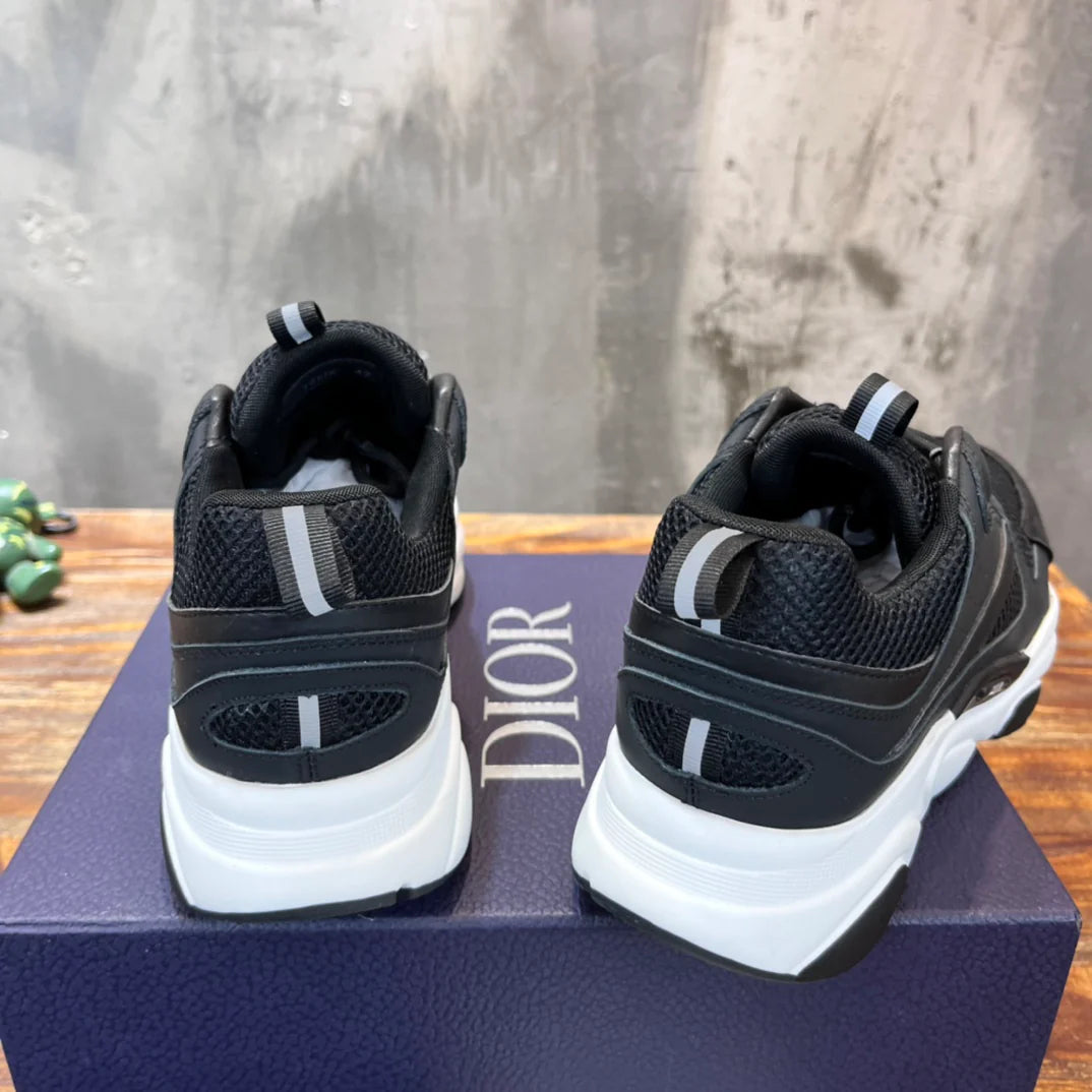 DIOR SNEAKER