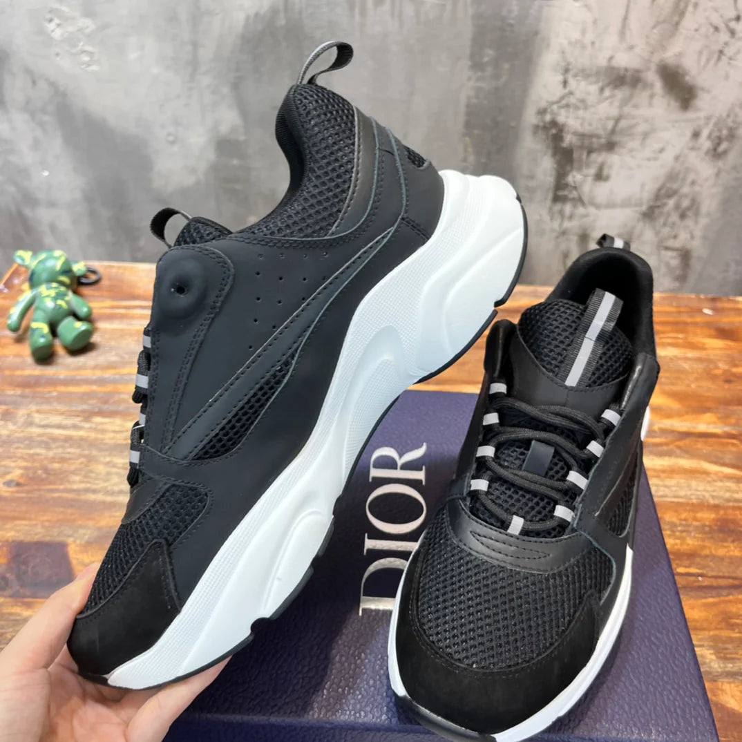 DIOR SNEAKER