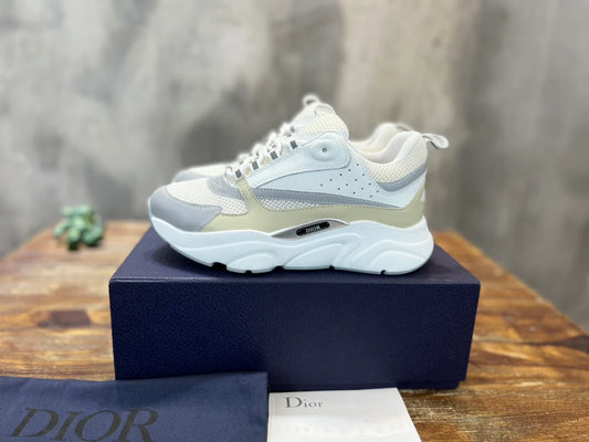 DIOR SNEAKER