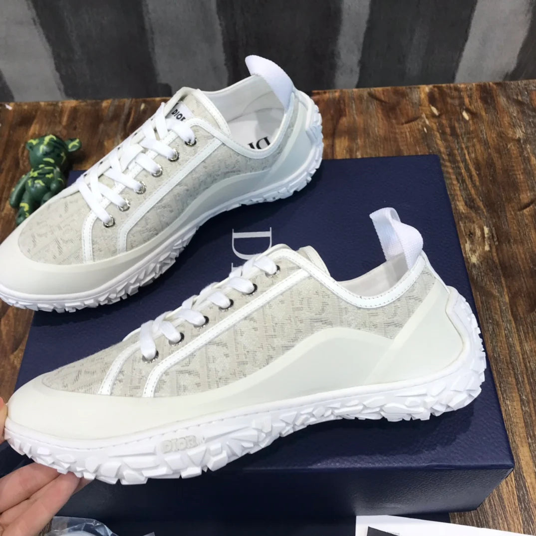 DIOR SNEAKER
