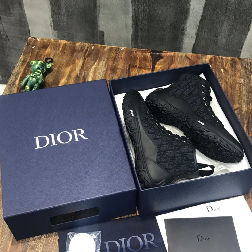 DIOR SNEAKER
