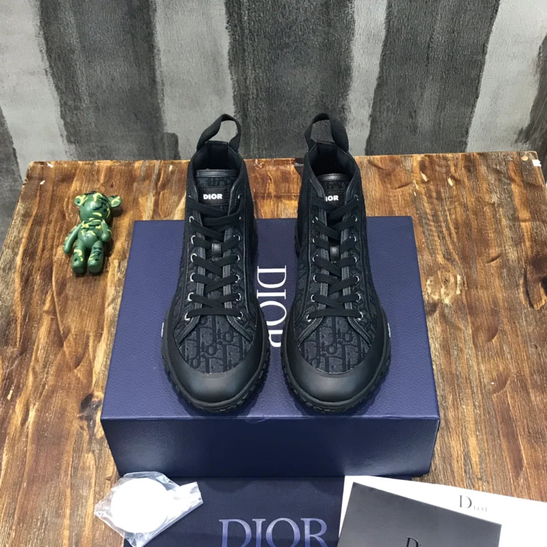 DIOR SNEAKER