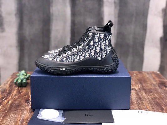 DIOR SNEAKER