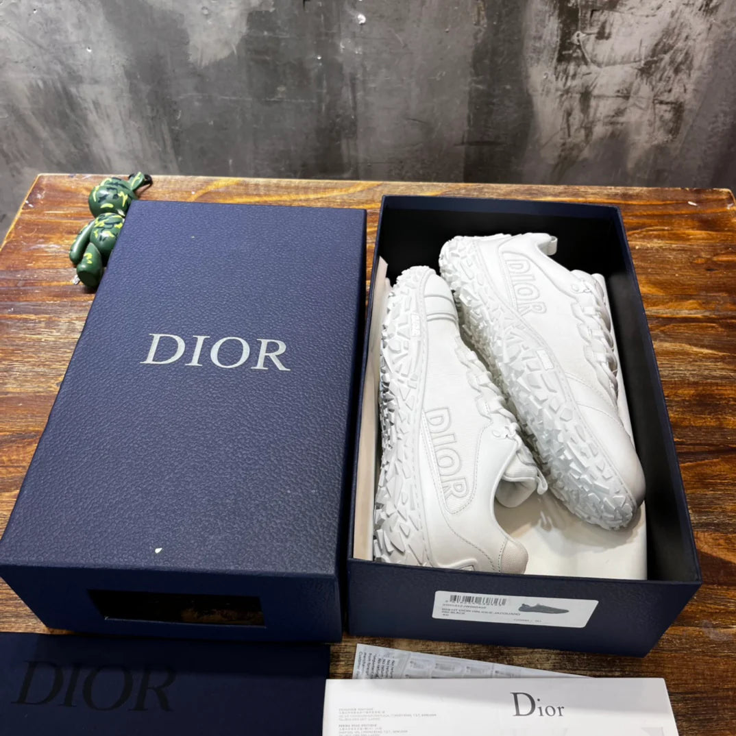 DIOR SNEAKER