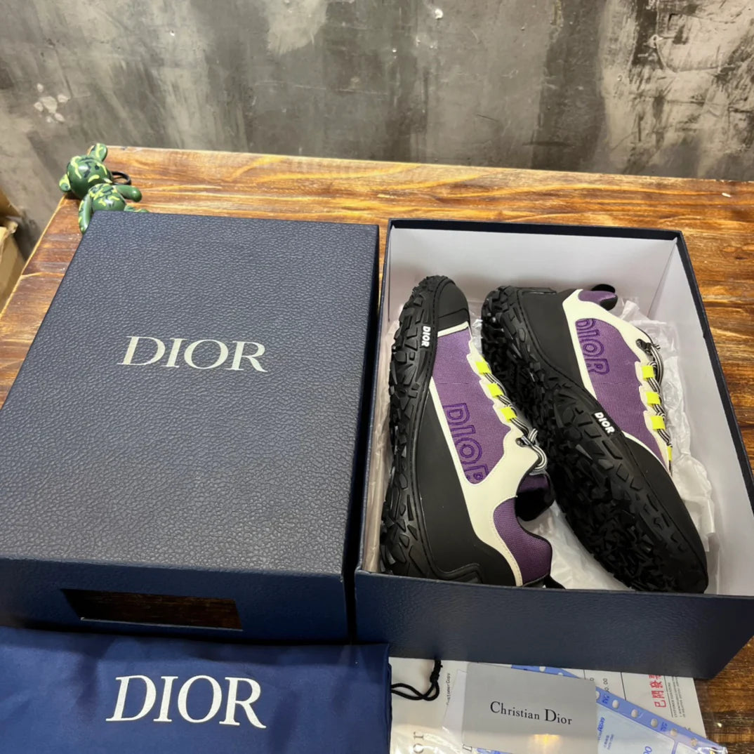 DIOR SNEAKER