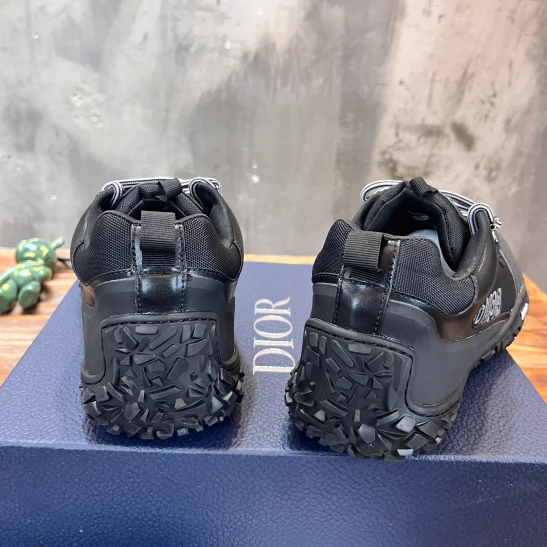 DIOR SNEAKER