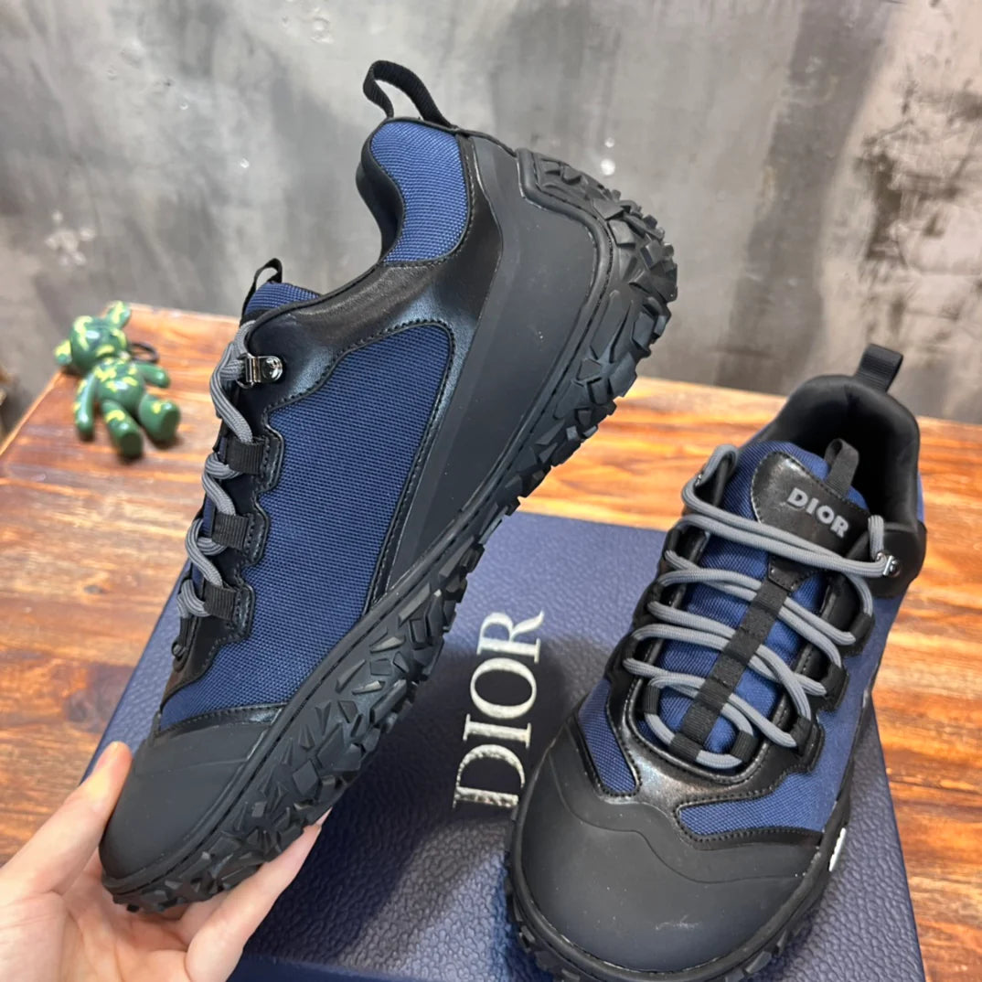 DIOR SNEAKER