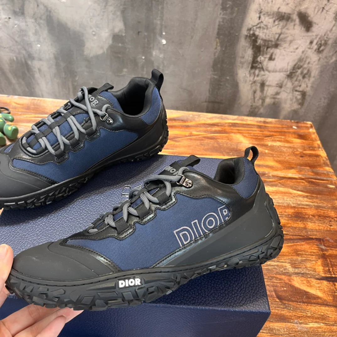 DIOR SNEAKER