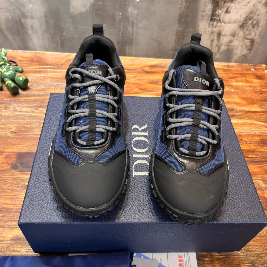 DIOR SNEAKER
