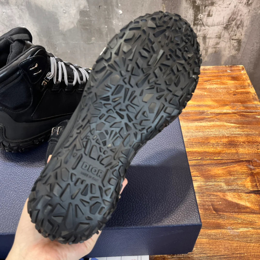 DIOR SNEAKER