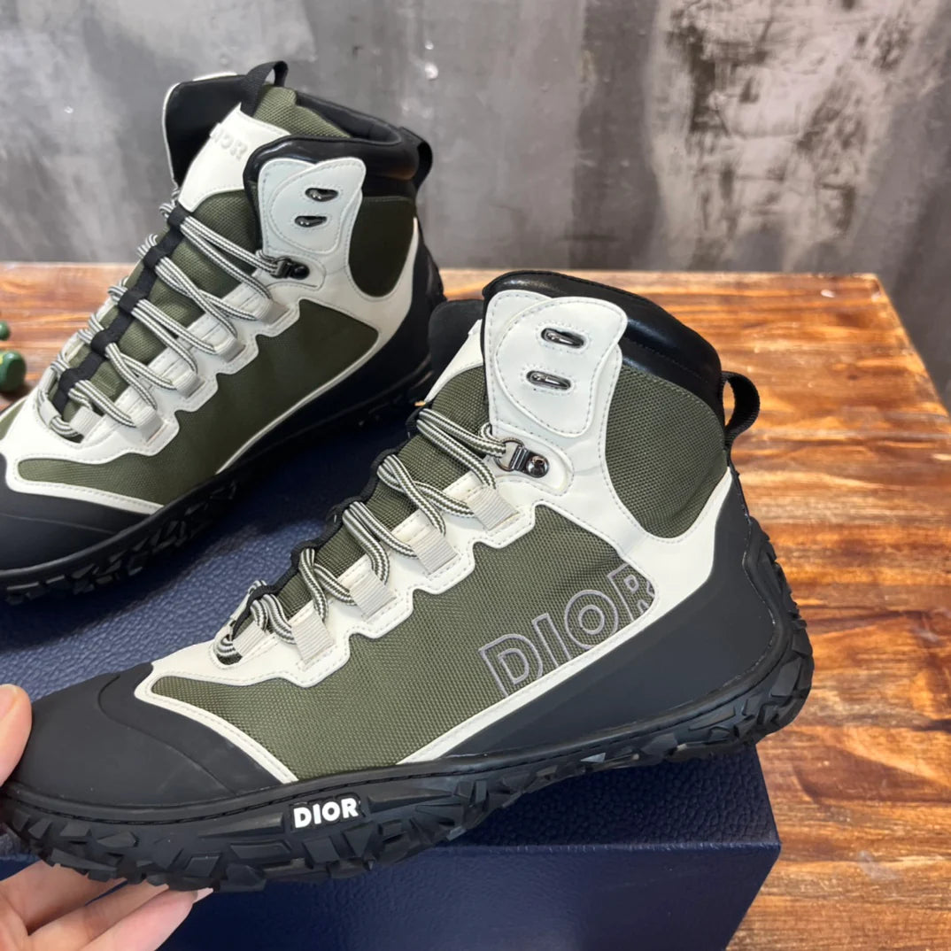 DIOR SNEAKER