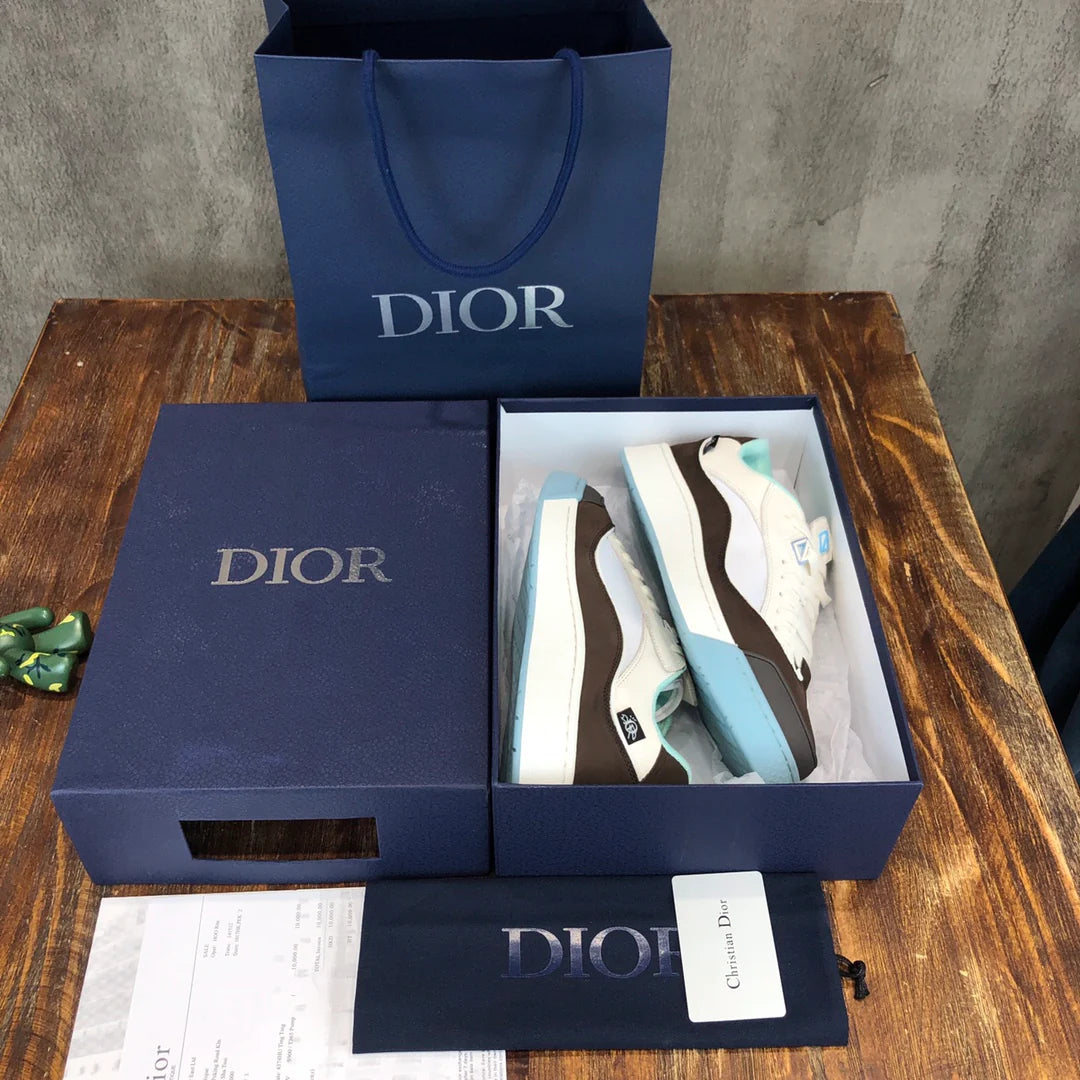 DIOR SNEAKER