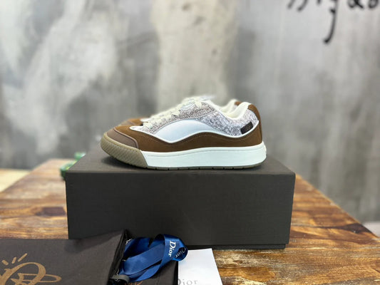 DIOR SNEAKER