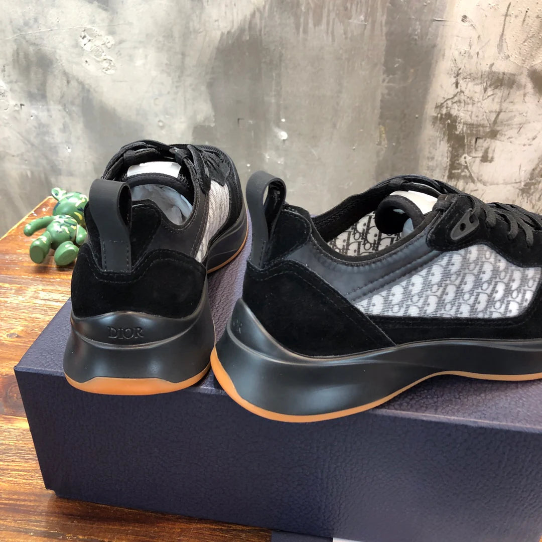 DIOR SNEAKER