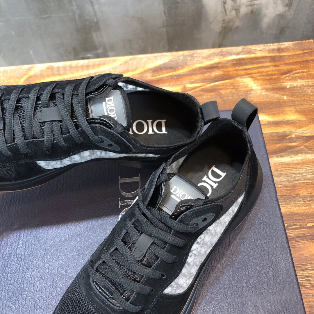 DIOR SNEAKER