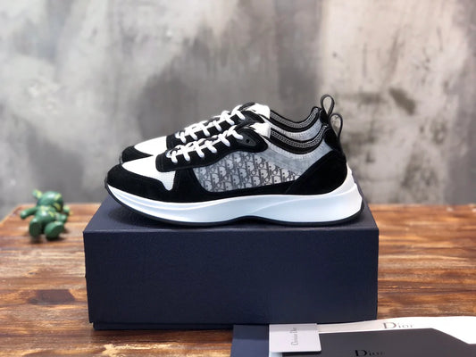 DIOR SNEAKER