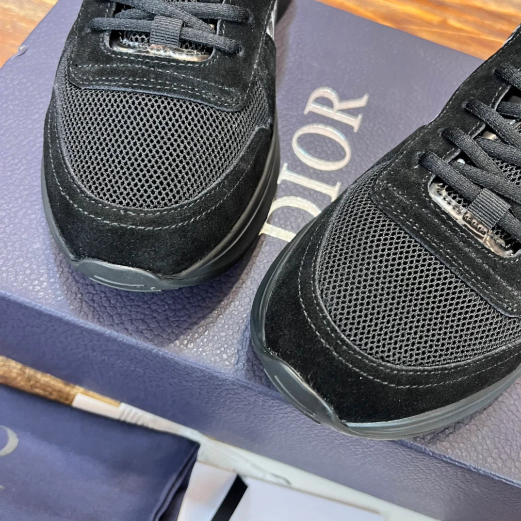DIOR SNEAKER