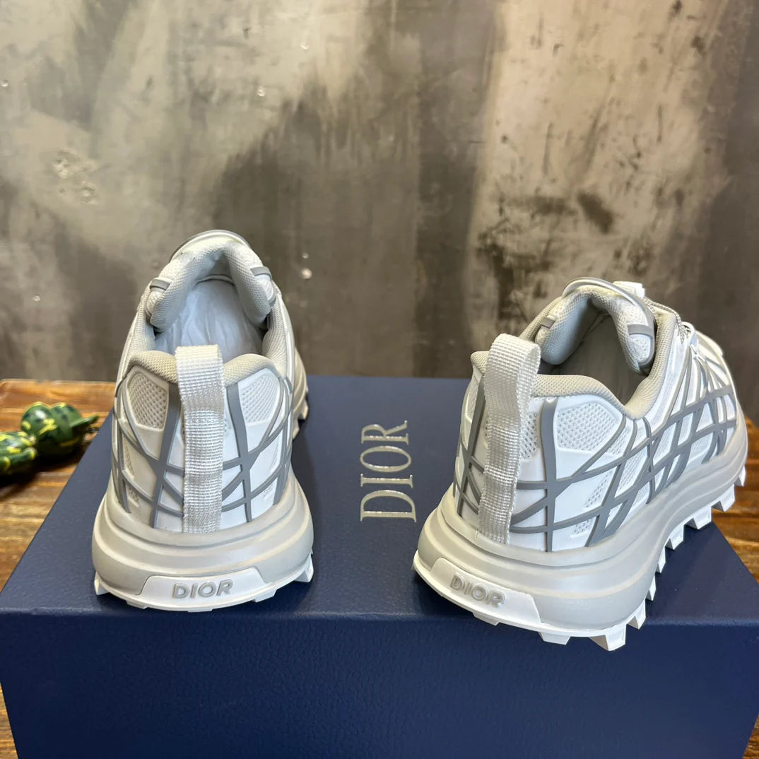 DIOR SNEAKER