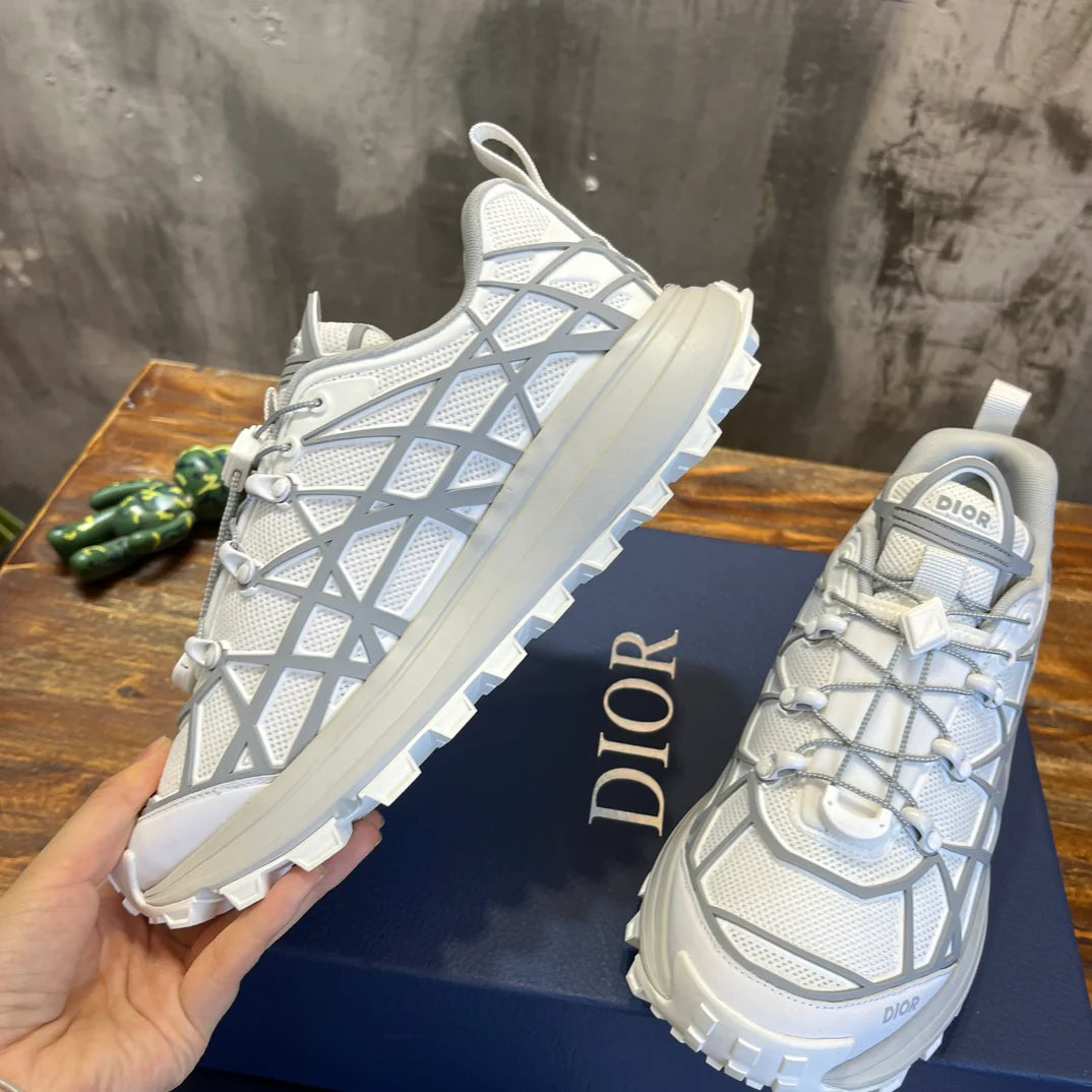 DIOR SNEAKER