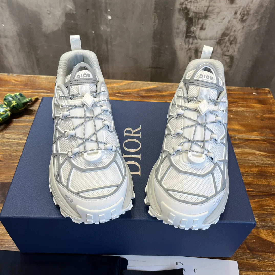 DIOR SNEAKER