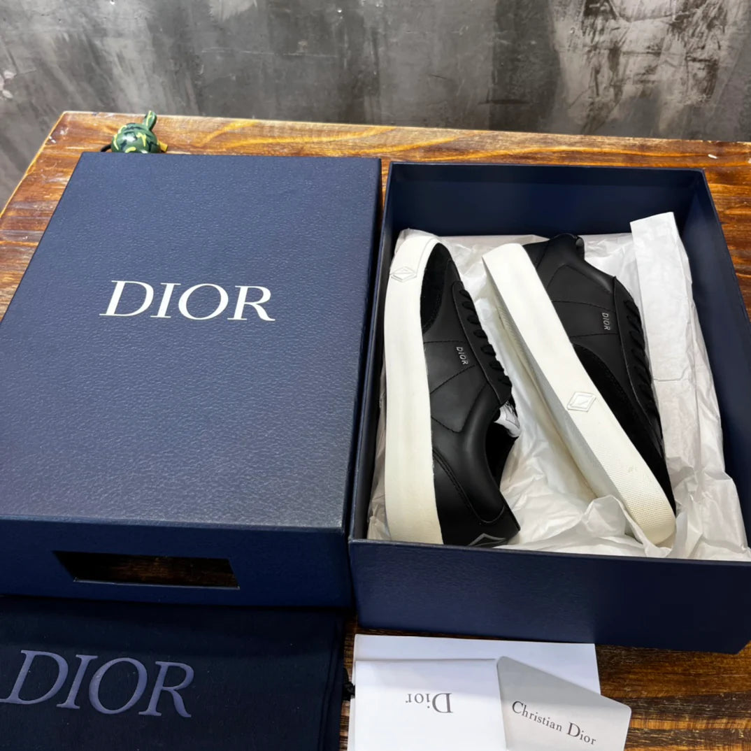 DIOR SNEAKER