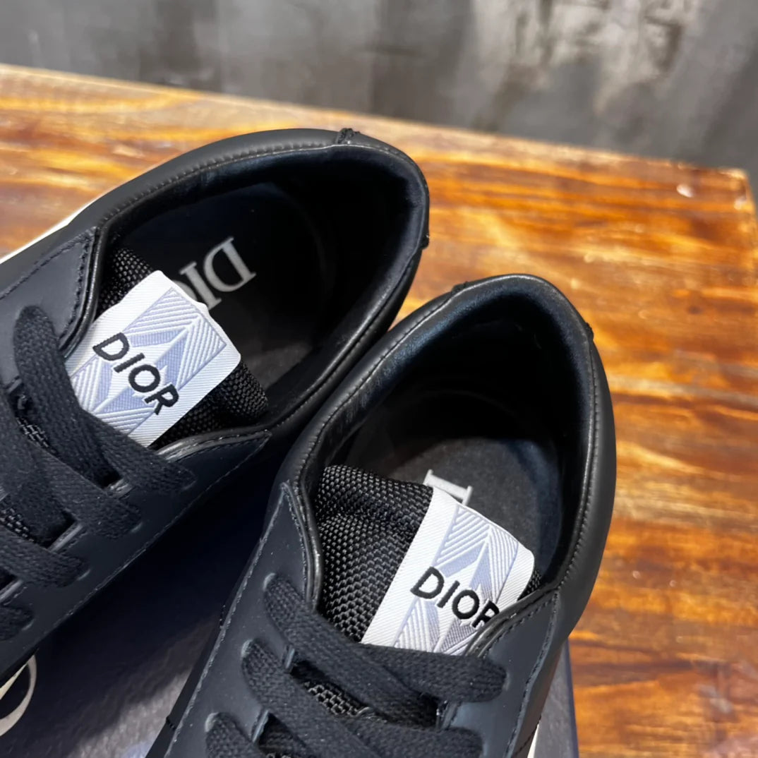 DIOR SNEAKER