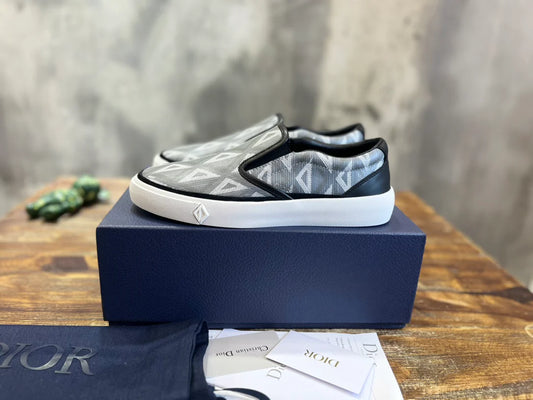DIOR SNEAKER