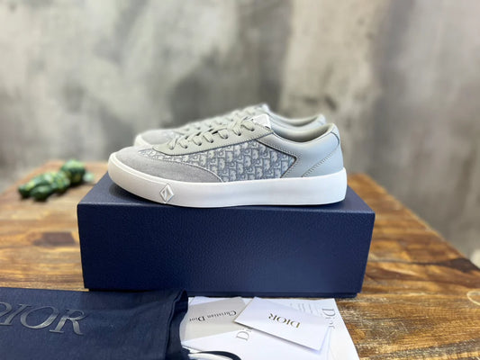 DIOR SNEAKER