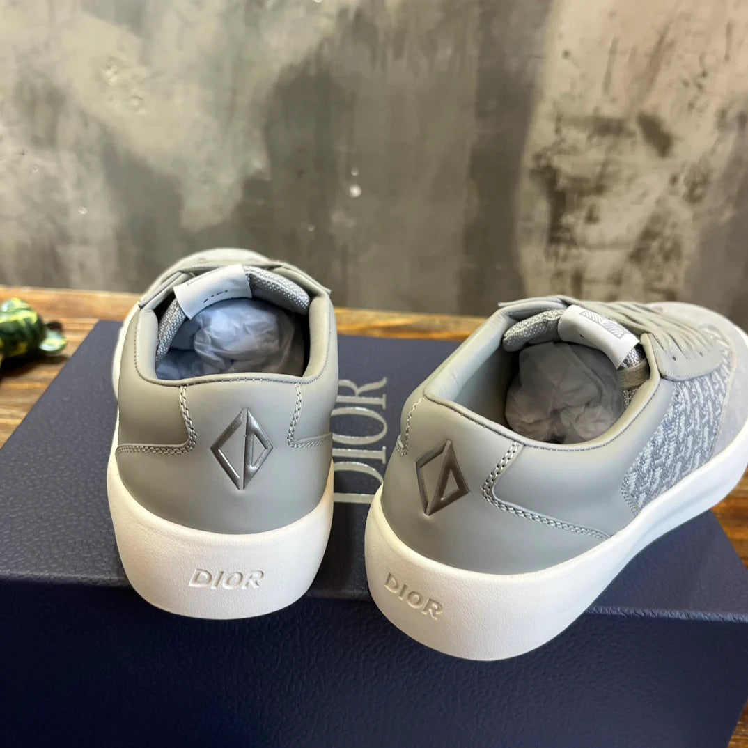 DIOR SNEAKER