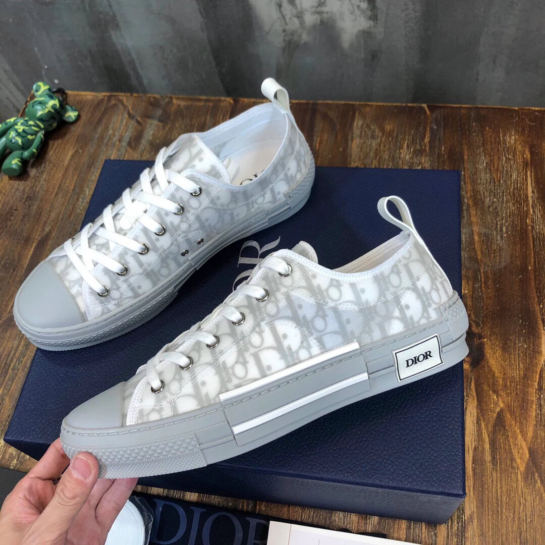 DIOR SNEAKER