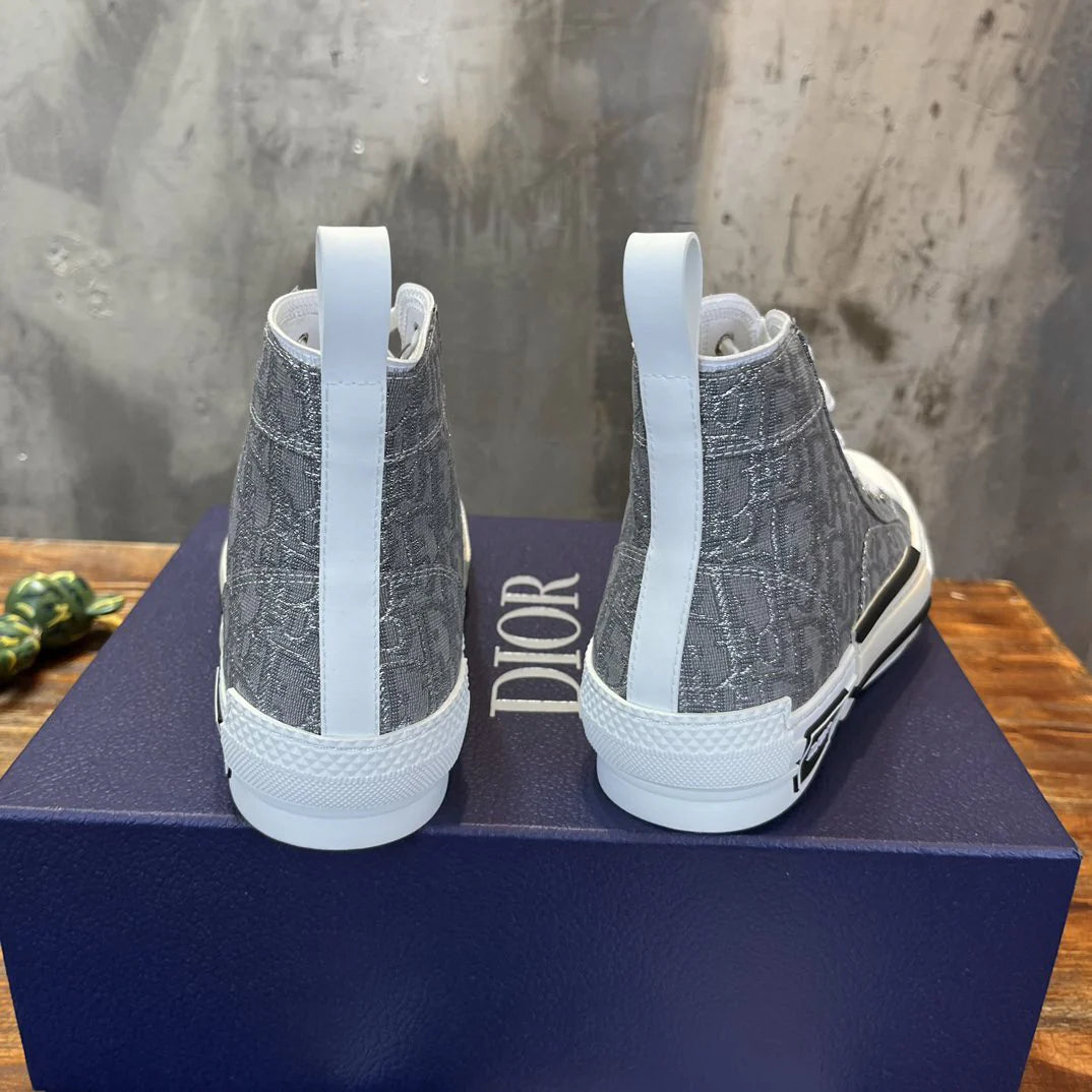 DIOR SNEAKER