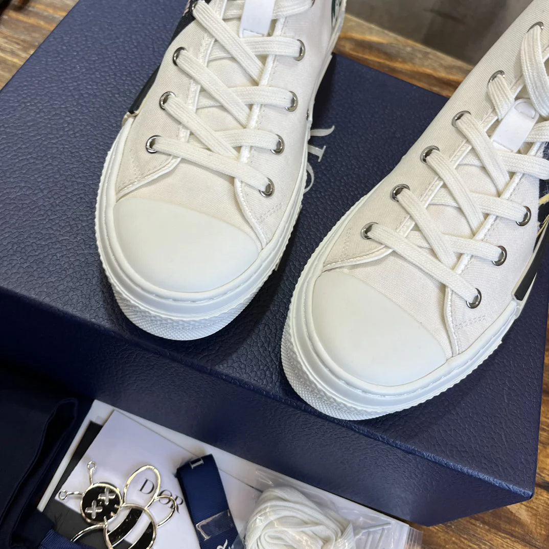 DIOR SNEAKER