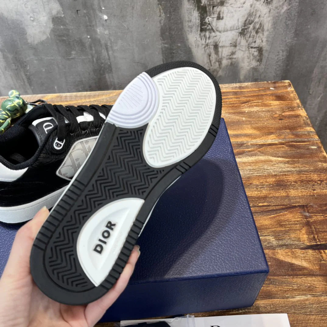 DIOR SNEAKER