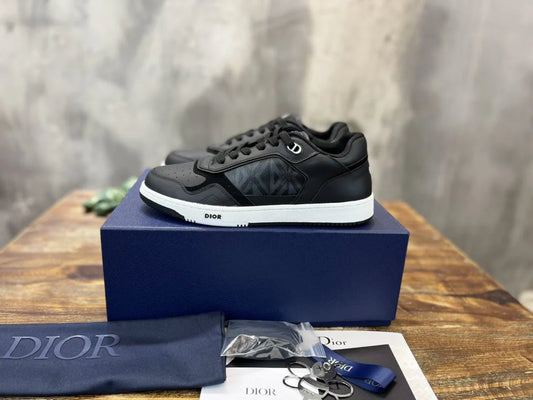 DIOR SNEAKER