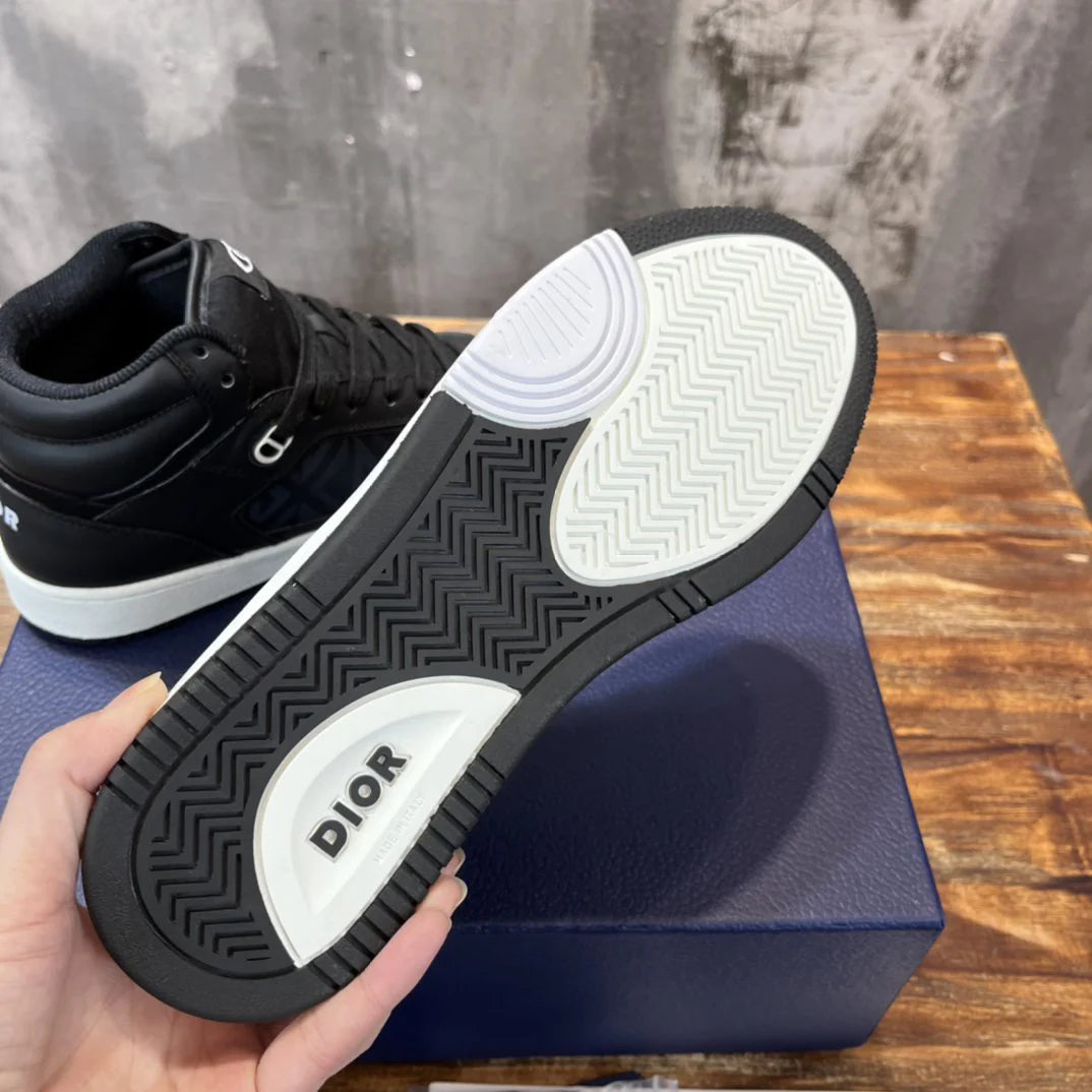 DIOR SNEAKER