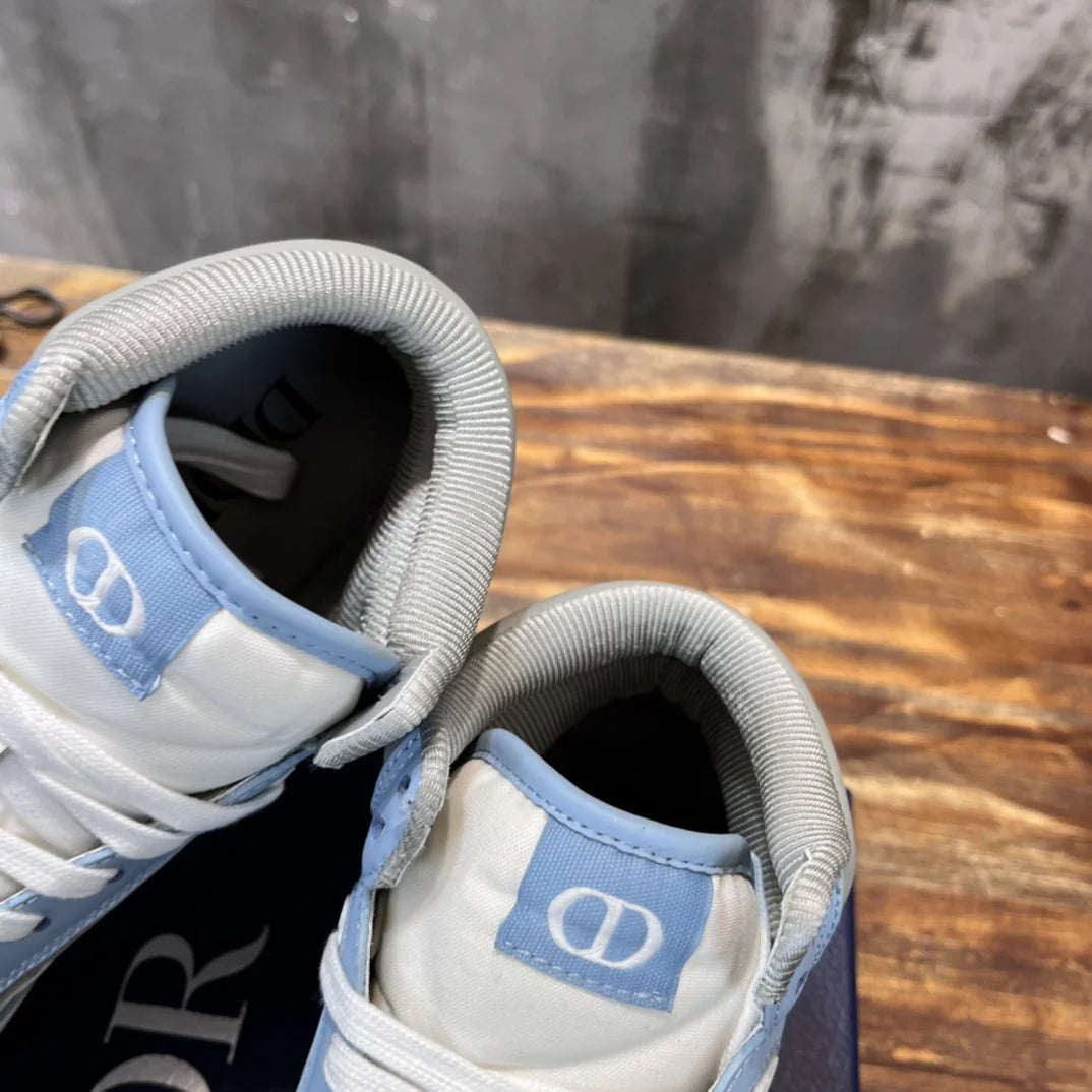 DIOR SNEAKER