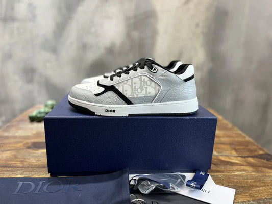 DIOR SNEAKER