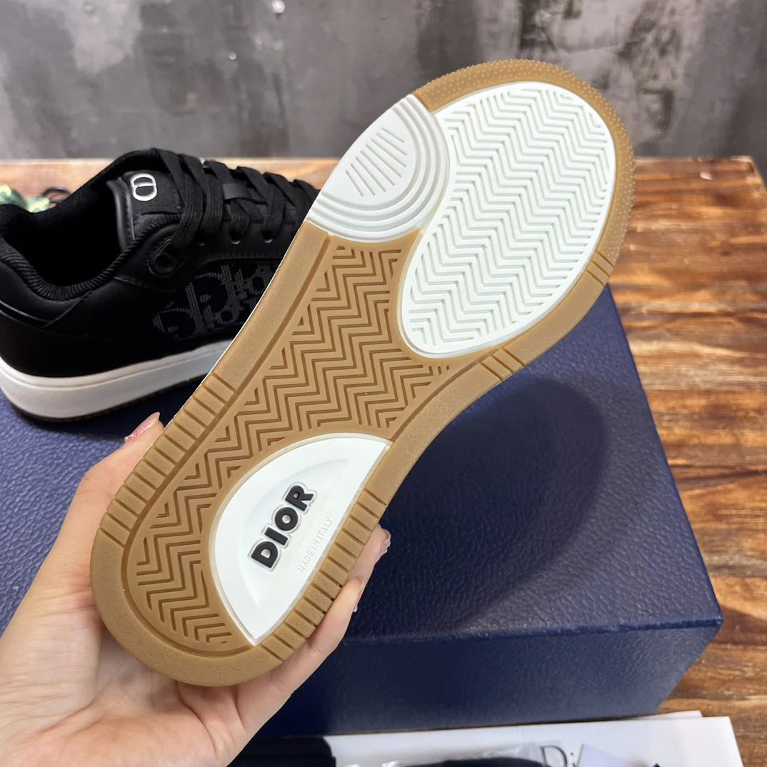 DIOR SNEAKER