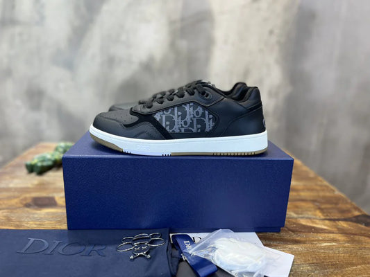 DIOR SNEAKER