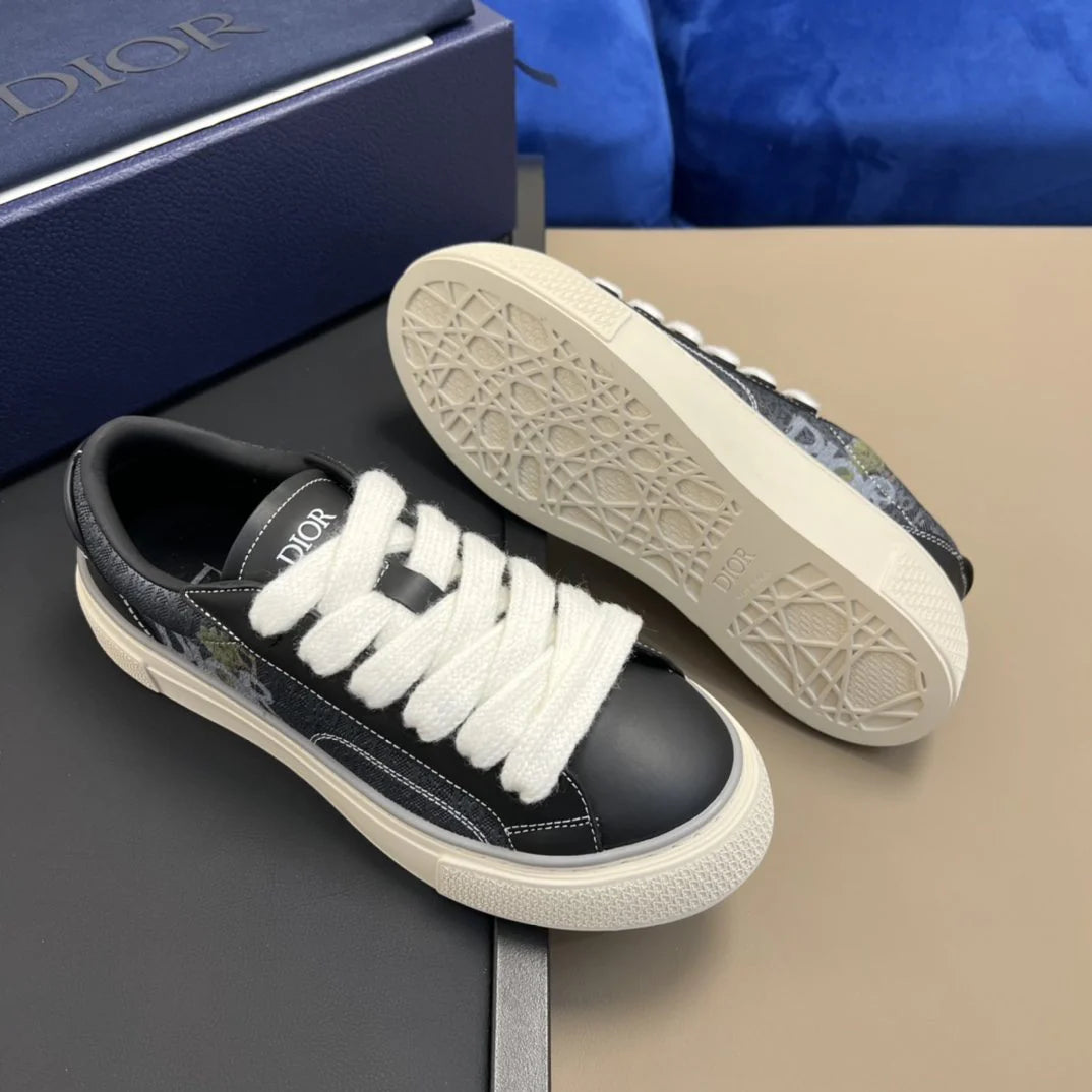 DIOR SNEAKER