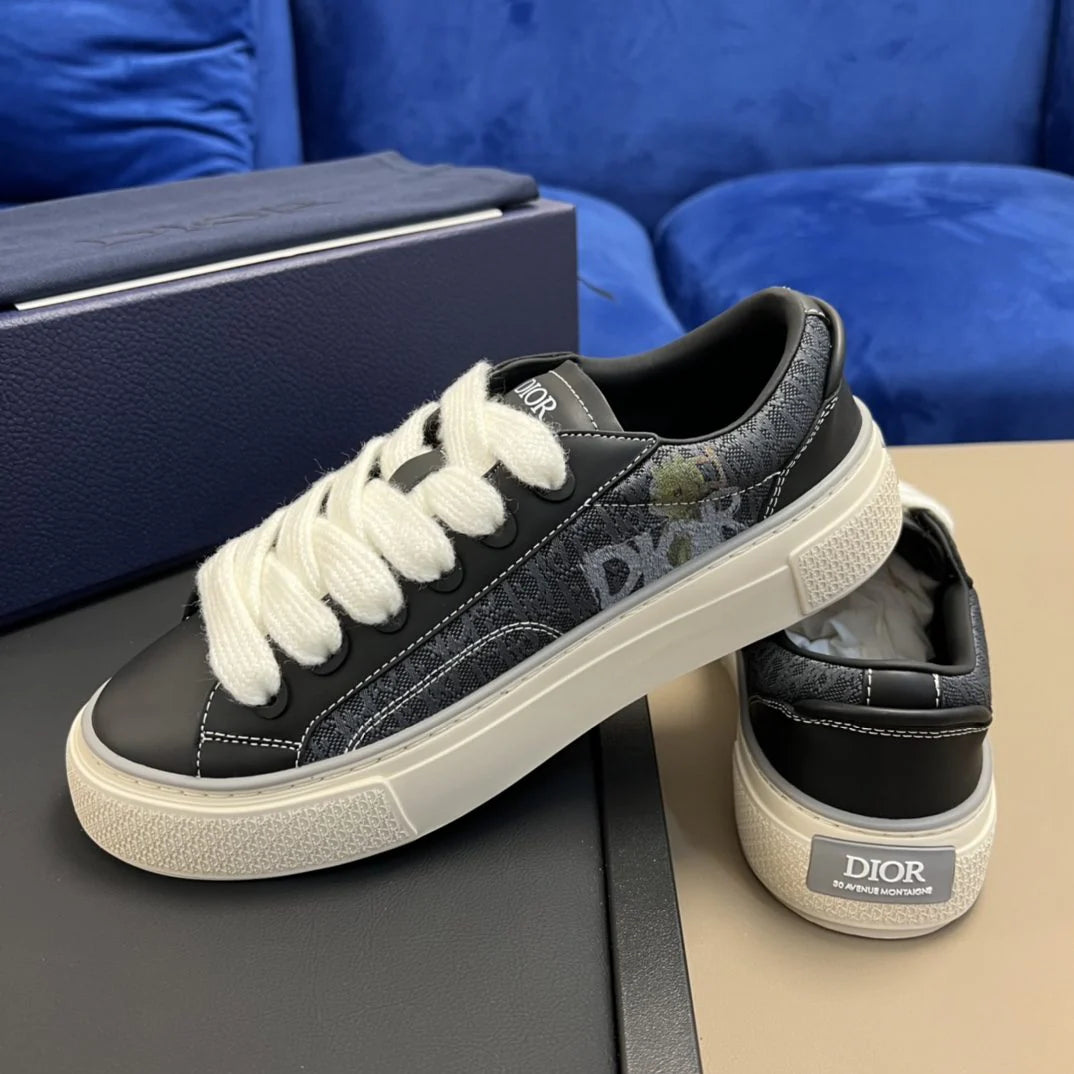 DIOR SNEAKER