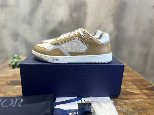 DIOR SNEAKER