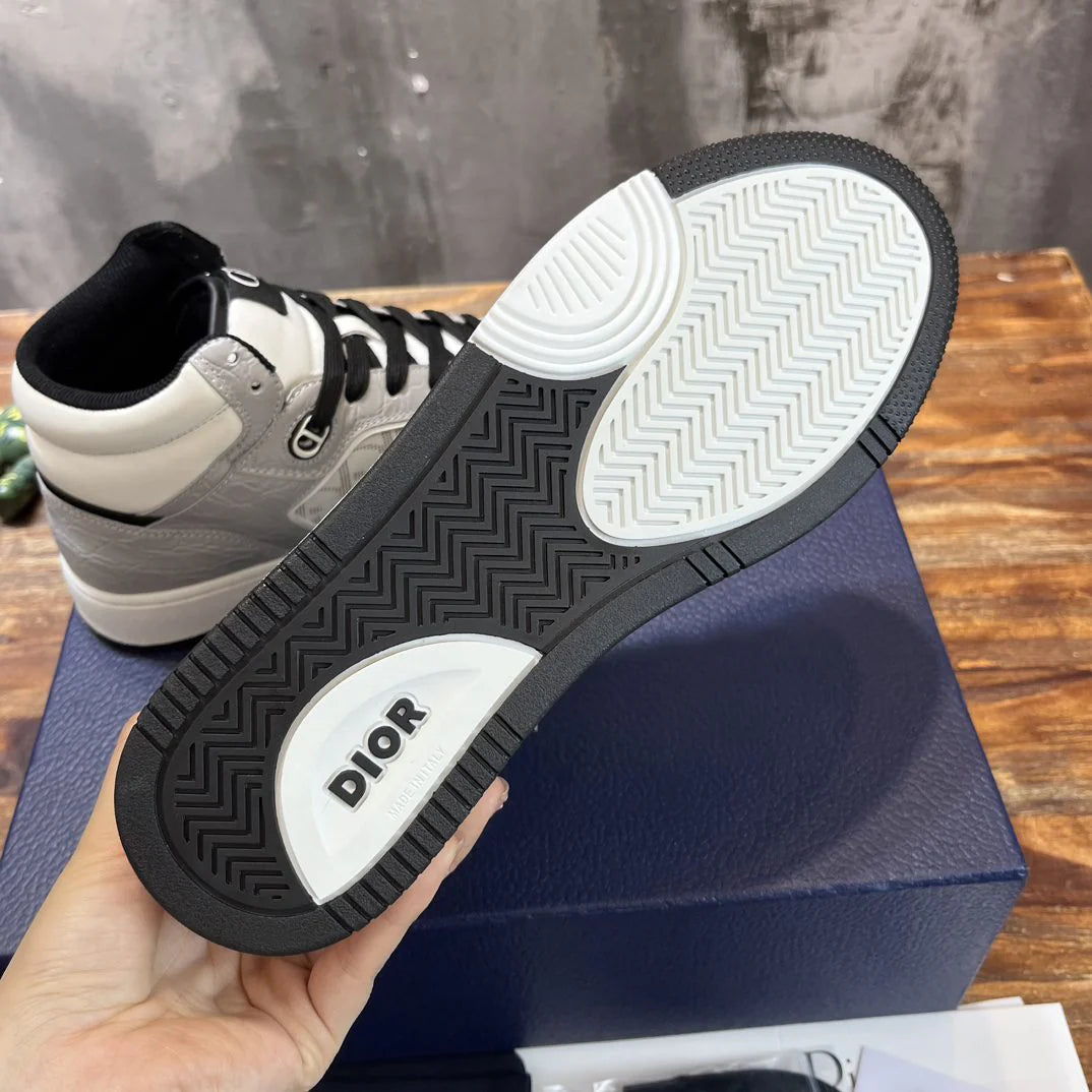 DIOR SNEAKER