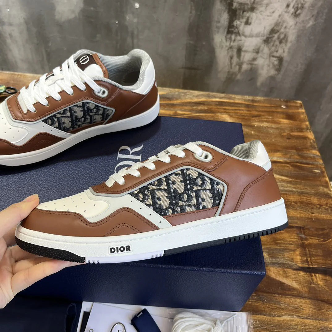 DIOR SNEAKER